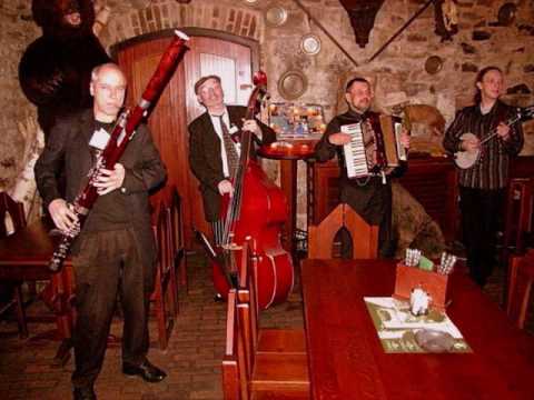 Pivovarští koně - Rusty Circle Prague